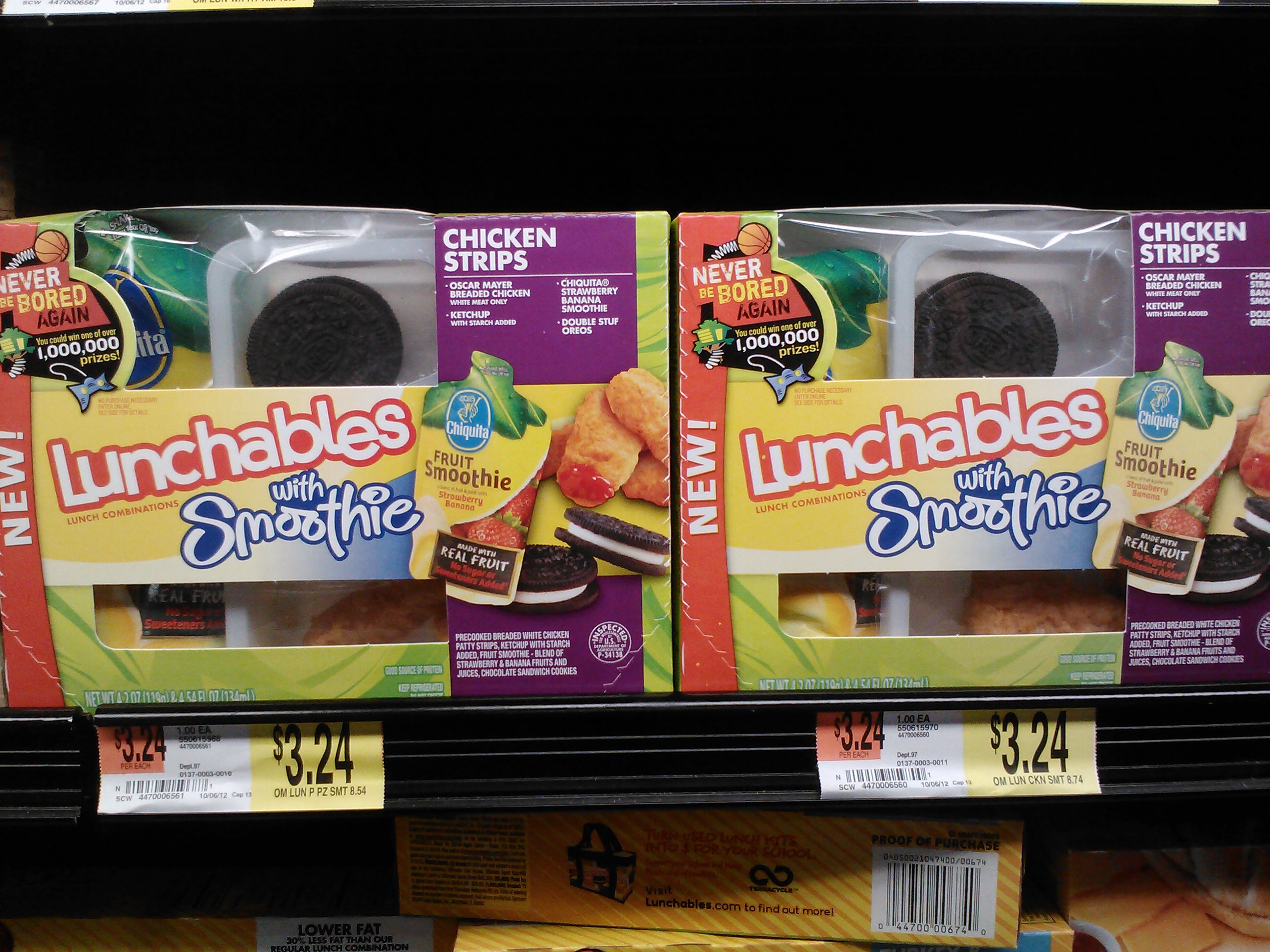 Lunchables with Smoothies Only 2.74 Each At Walmart!