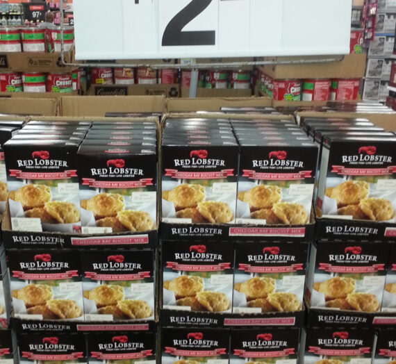 Red Lobster Cheddar Bay Biscuit Mix Just $1.74 at Walmart!